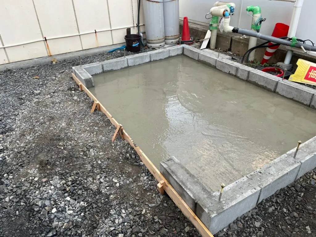 新築工事 郡山市 マンション 水道ポンプ小屋