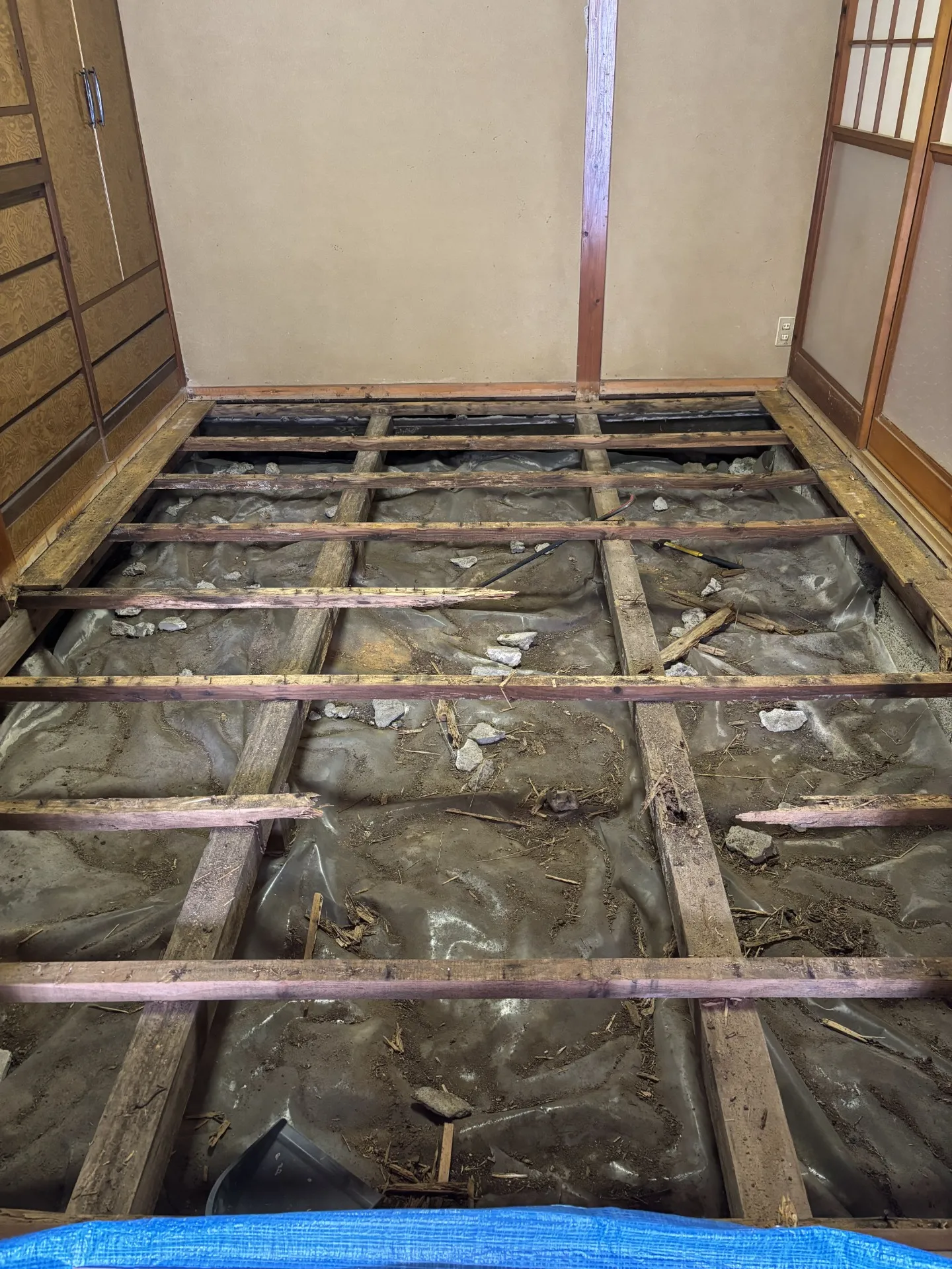 福島県　いわき市　　内装リフォーム　 床・クロス工事