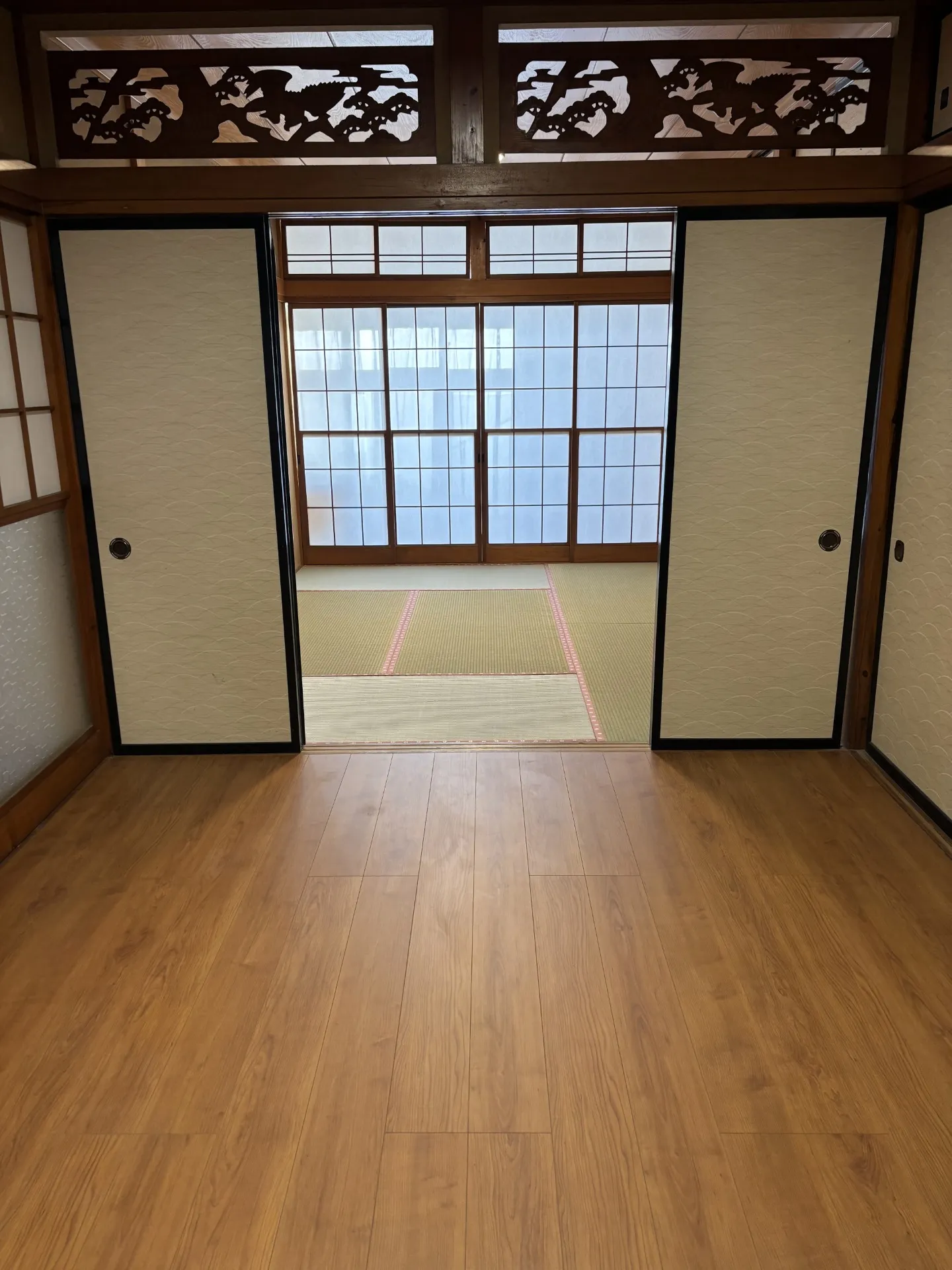 福島県　いわき市　　内装リフォーム　 床・クロス工事