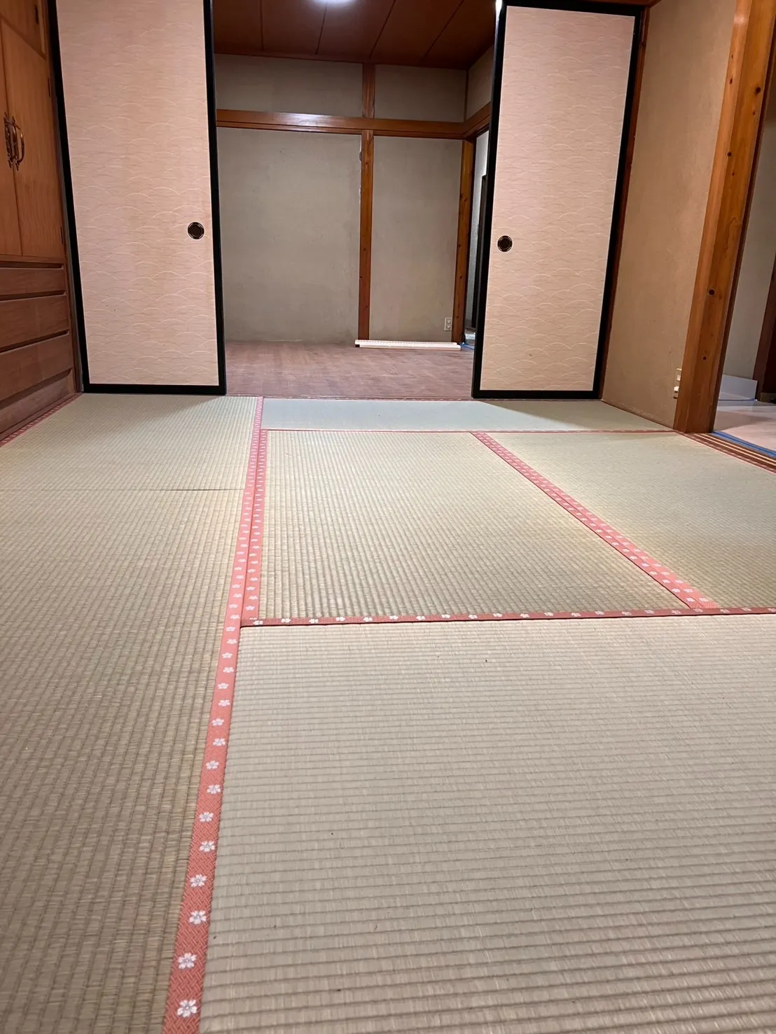 福島県　いわき市　　内装リフォーム　 床・クロス工事